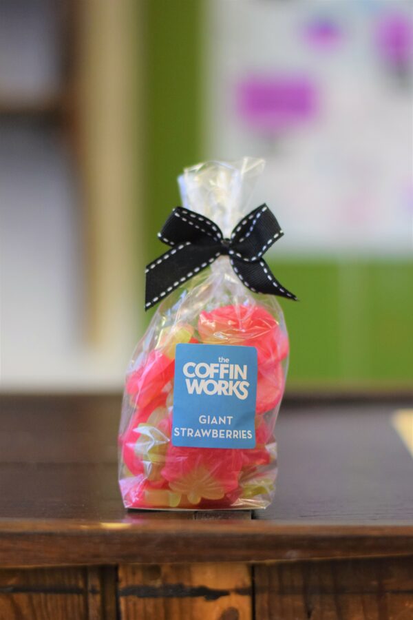 Sweets: Giant Strawberries